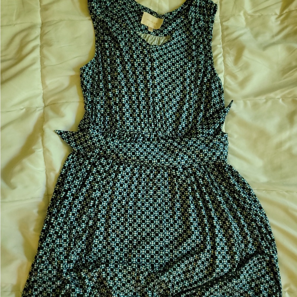 Skies Are Blue Geometric Pattern Dress in Black and Blue
